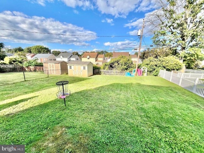 Building Photo - 503 Dorchester Ave