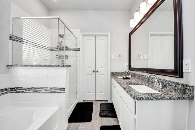 Building Photo - 15307 Davan Springs Dr