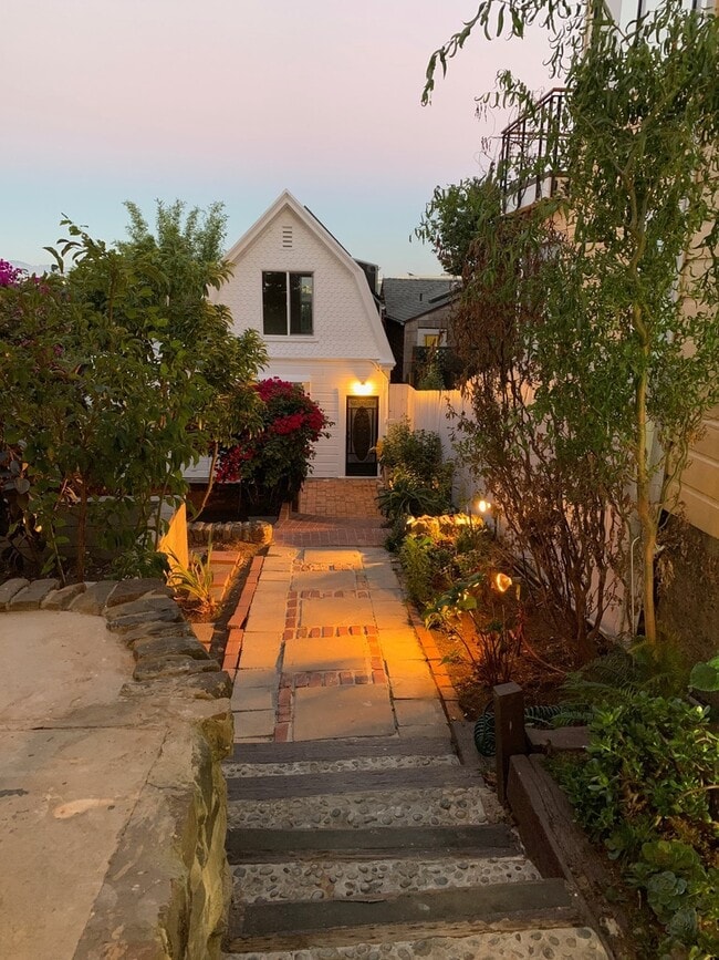 Primary Photo - Dolores Heights: Sun-filled 1 Bedroom Home...