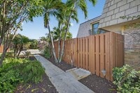 Building Photo - 112 Ocean Cove Dr