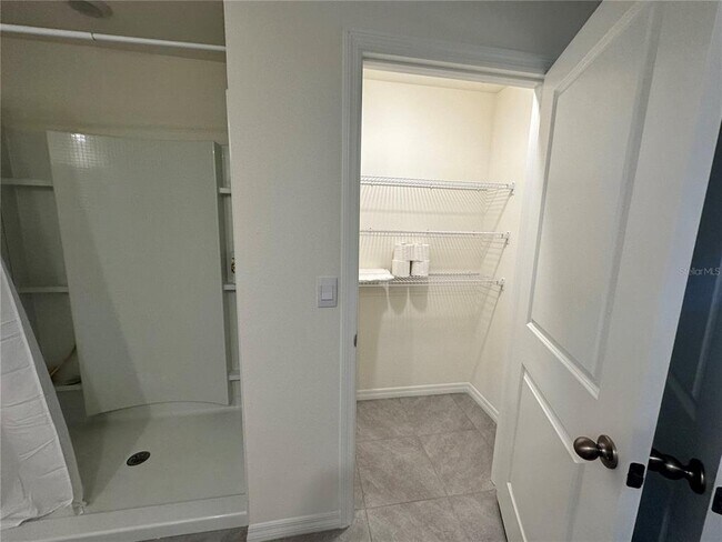 Building Photo - 2907 Rock Sound St