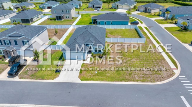 Building Photo - 5621 SW 90th Ln