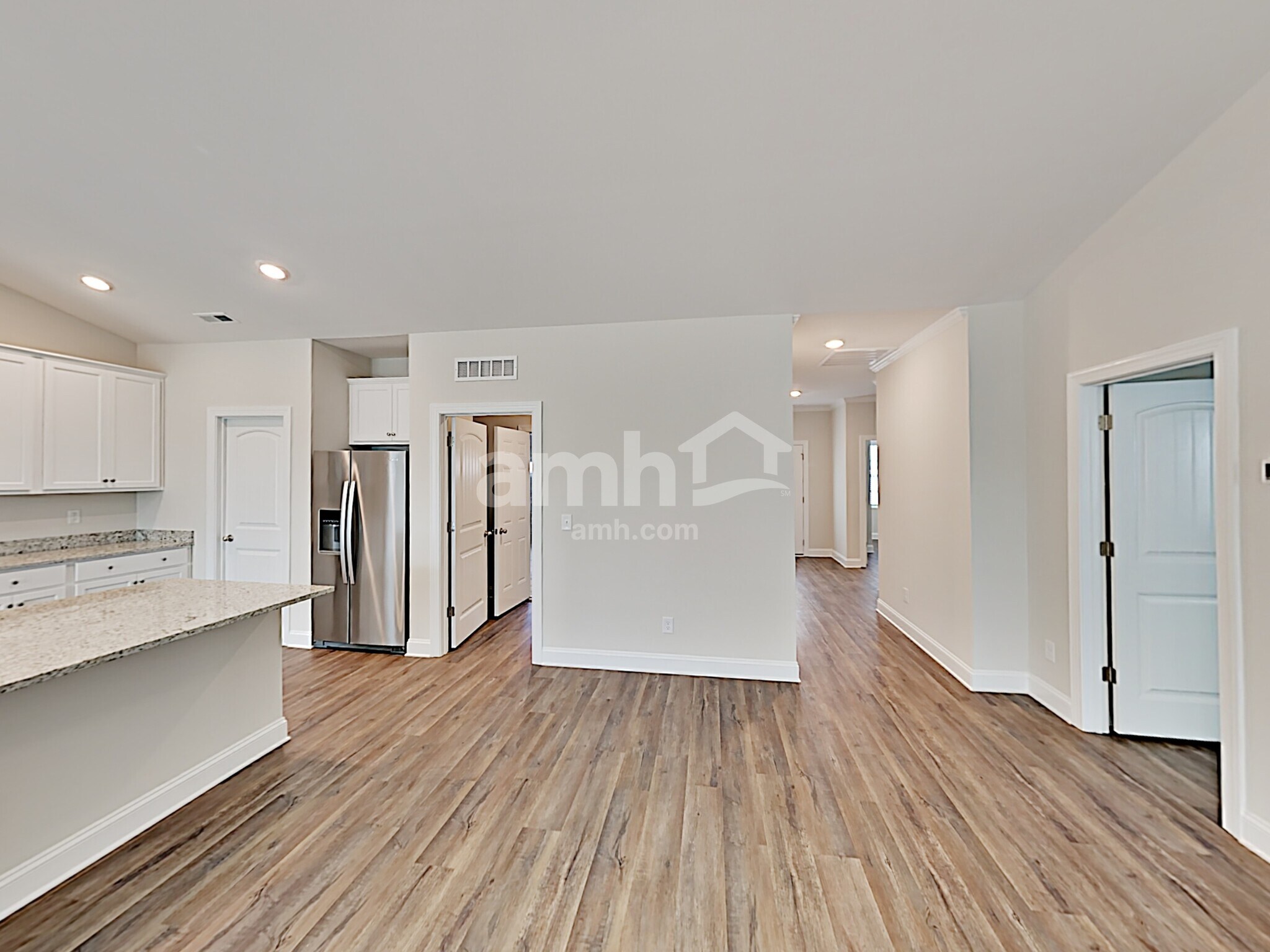 Building Photo - 160 Legacy Dr