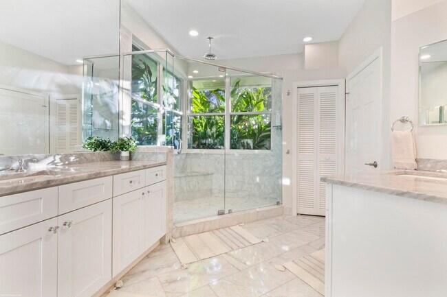 Building Photo - 15611 Milan Ct