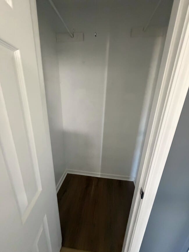 Building Photo - 1419 N Arapahoe St