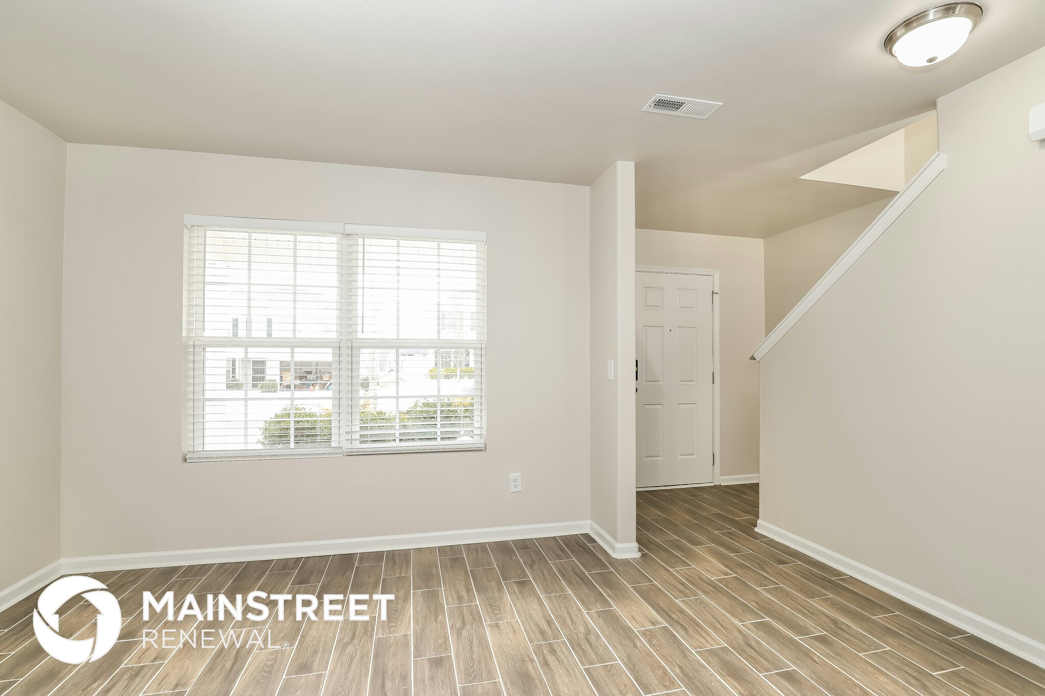 Building Photo - 4111 Vershire Ave