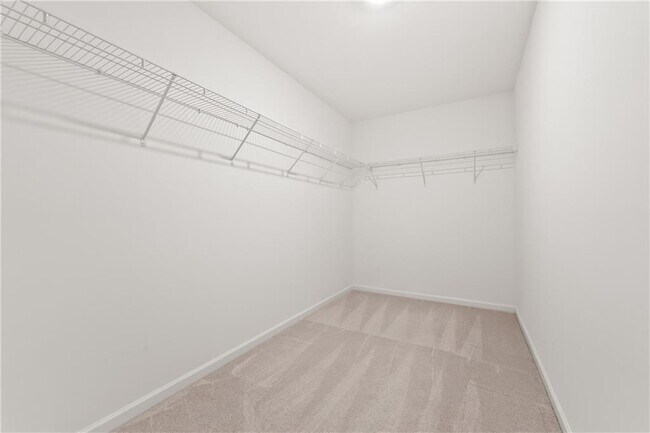 Building Photo - 892 Edwin Ln
