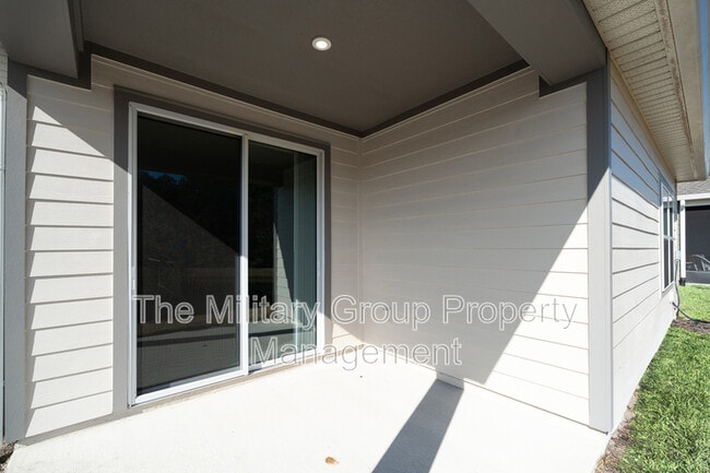 Building Photo - 11351 Streamsong Dr