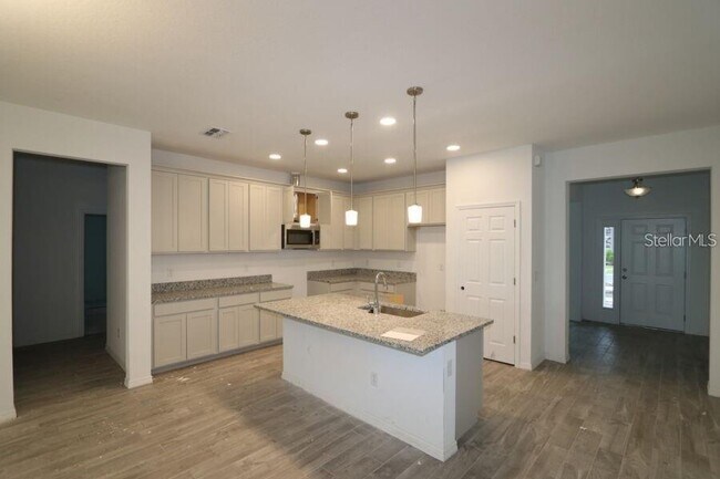 Building Photo - 2952 Marine Grass Dr