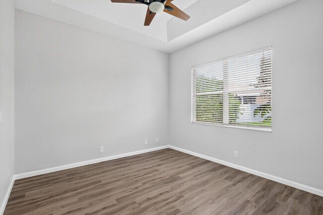 Building Photo - 5614 Sunberry Cir