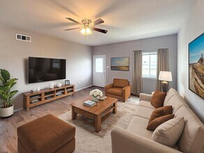 Building Photo - Stylish 3-Bedroom, No-Carpet Living with Flexible Move-In Terms in Princeton, TX