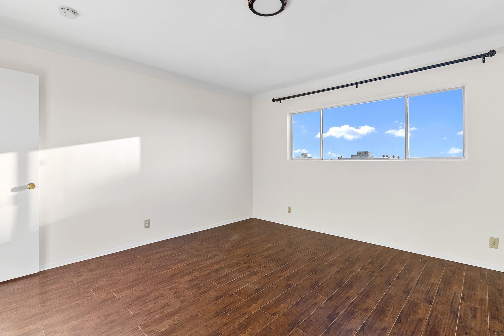 Building Photo - 809 Edgewood St
