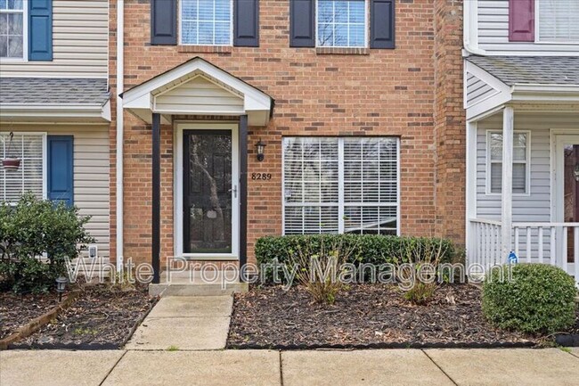 Building Photo - 8289 Golf Ridge Dr