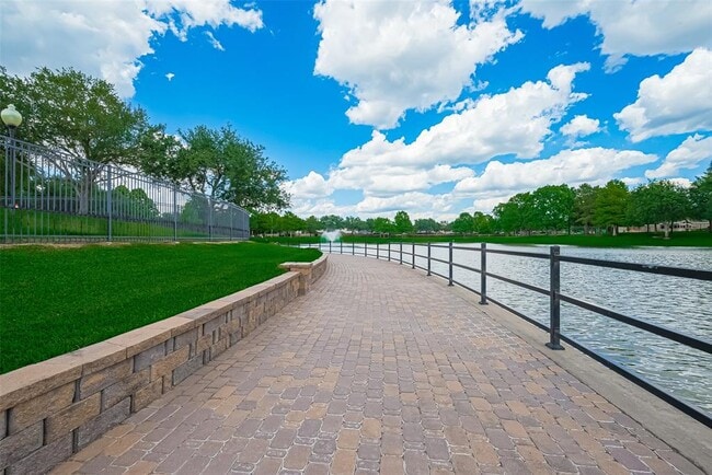Building Photo - 21122 Lilac Meadows Ln