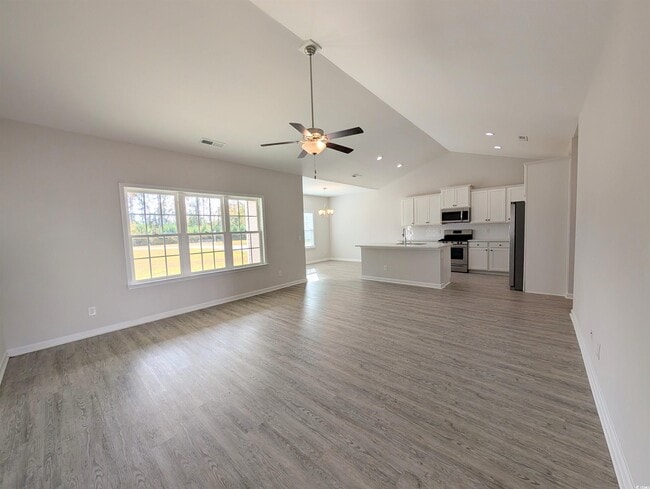 Building Photo - 351 Lakota Lp