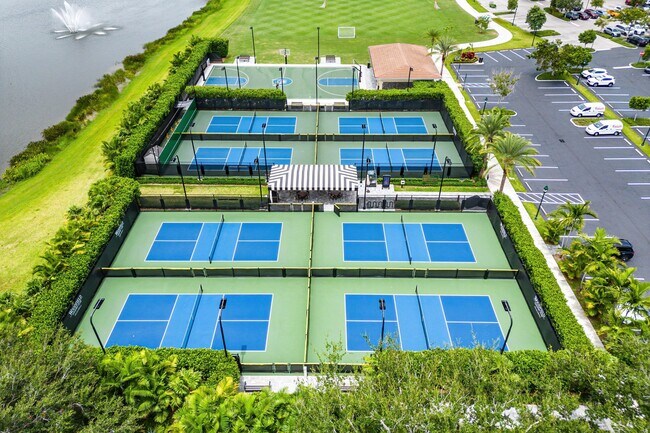 Building Photo - 5855 NW 42nd Way