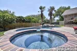 Building Photo - 1418 Fawn Creek