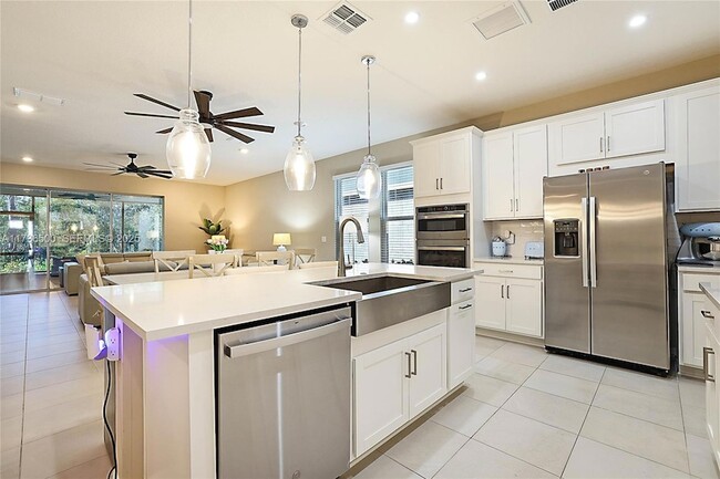 Building Photo - 545 Ranch Oak Cir