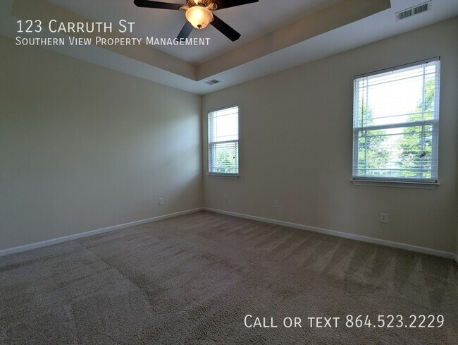 Building Photo - 123 Carruth St