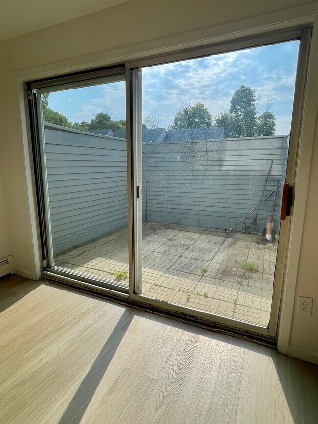 Private Patio - 20 Sundance Dr