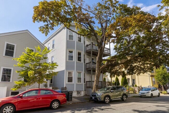 Primary Photo - 235 Webster Ave