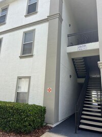 Building Photo - Maitland Area 2/2 Condo with Water View