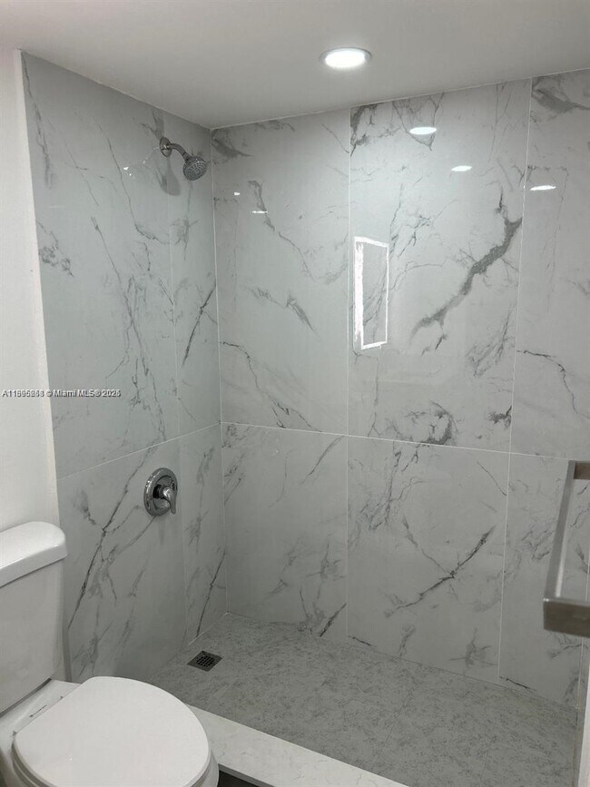 Building Photo - 6045 NW 186th St