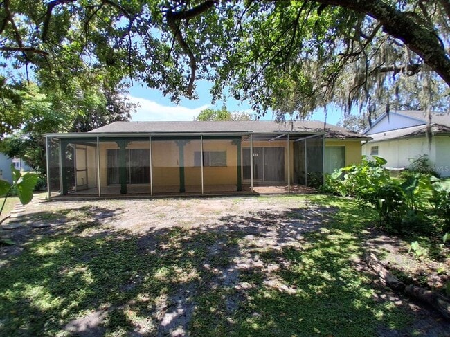 Building Photo - 12406 Weatherstone Row