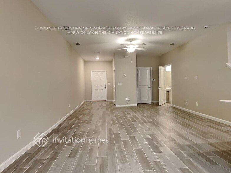 Building Photo - 1316 Grassland Ave