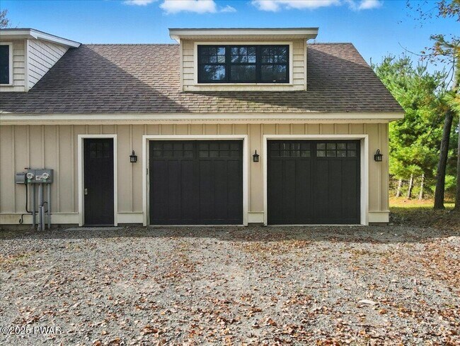 Building Photo - 159 Knapp Rd