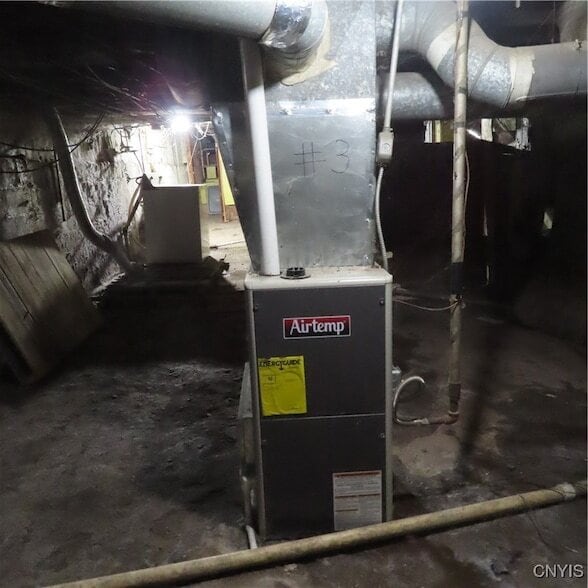 Building Photo - 540 Teall Ave