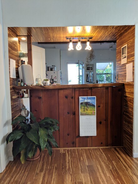 View of the bar looking into kitchn - 5259 Aldama St