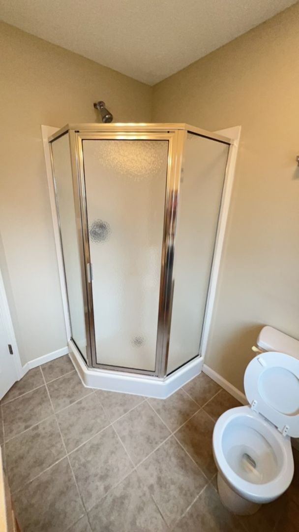 Building Photo - Available July 2026!!  Monthly Rent $1,895