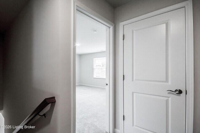 Building Photo - 16909 Aiken Rdg Cir