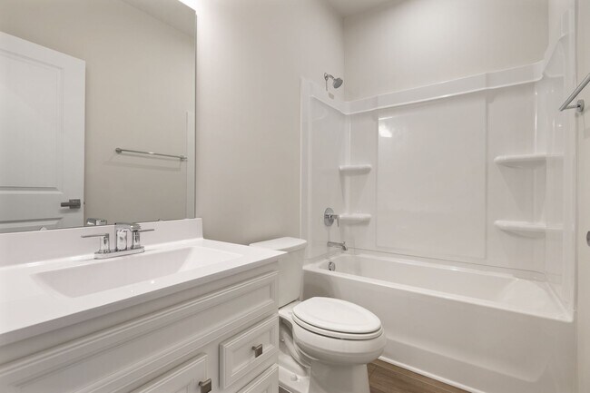 Building Photo - Available NOW! 4 Bed, 4 Bath in 751-South Neighborhood!