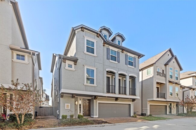 Building Photo - 4007 Centre Valley Ln