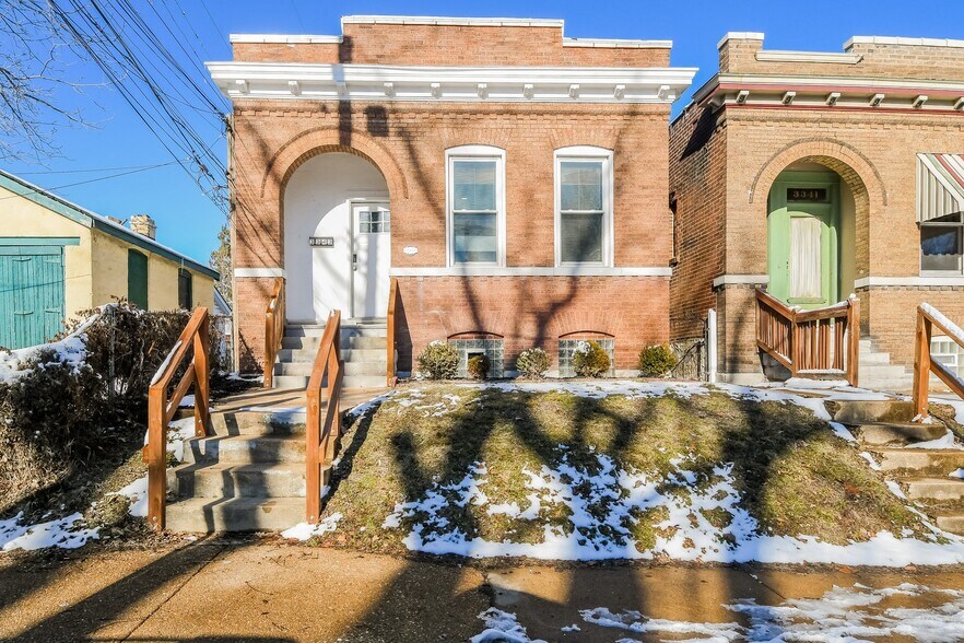 Building Photo - 3343 Delor St