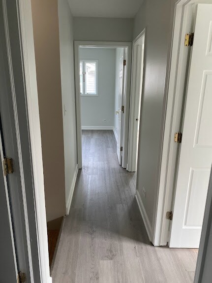 Building Photo - 1221 N Chicago Ave