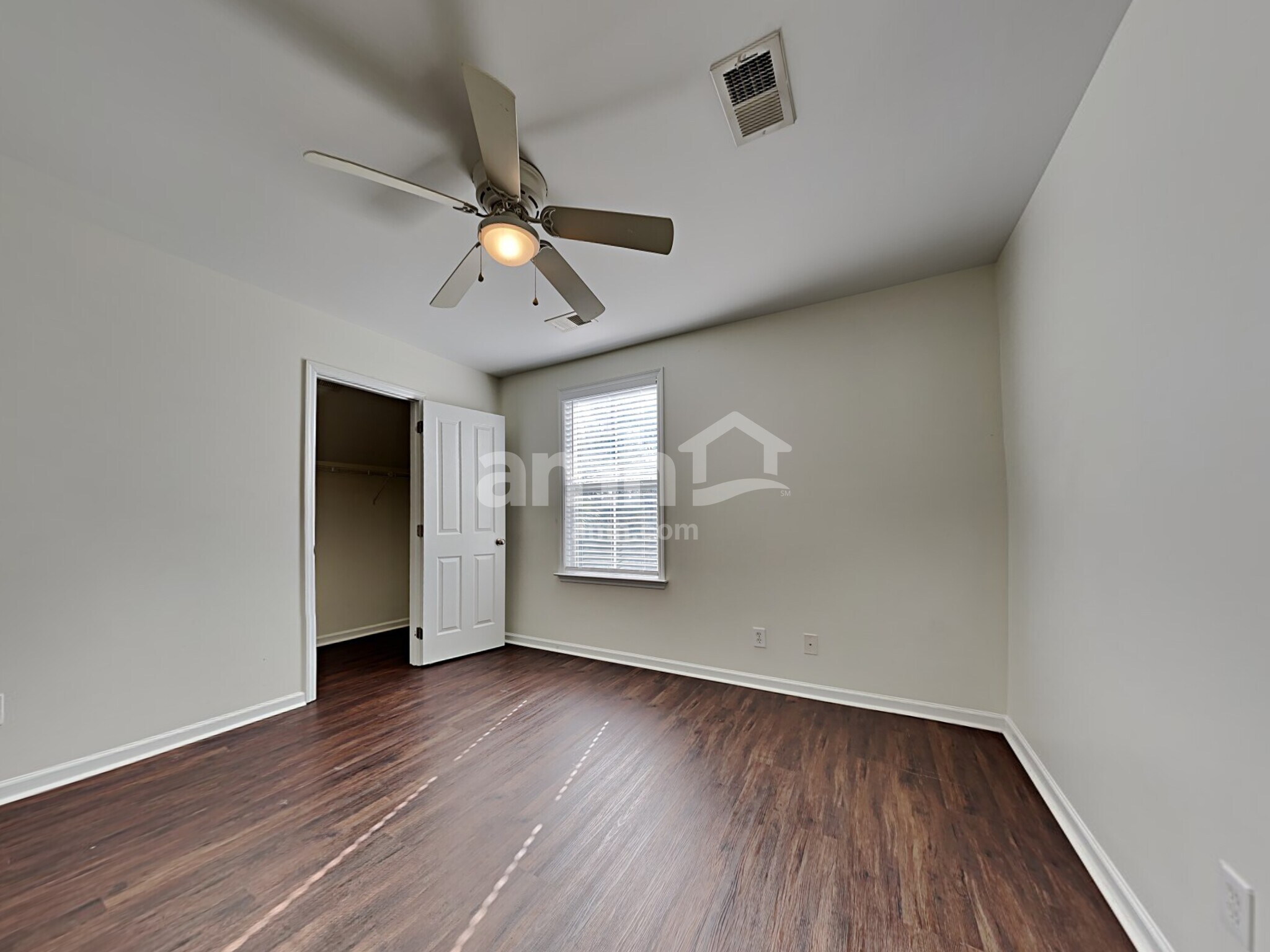 Building Photo - 413 Verbena Ave