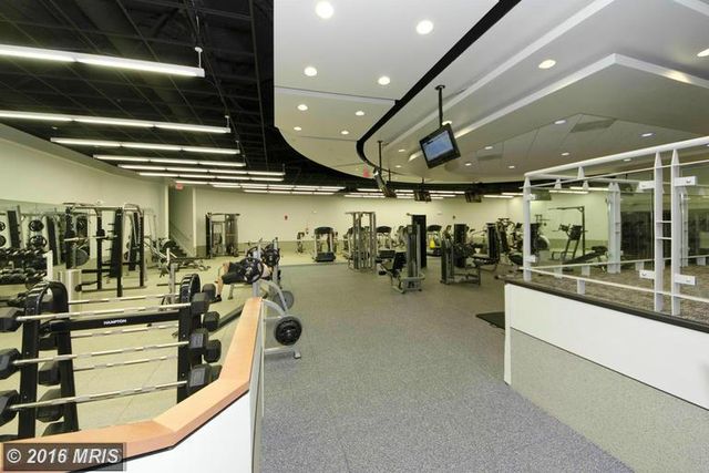 Gym - 1121 Arlington Blvd
