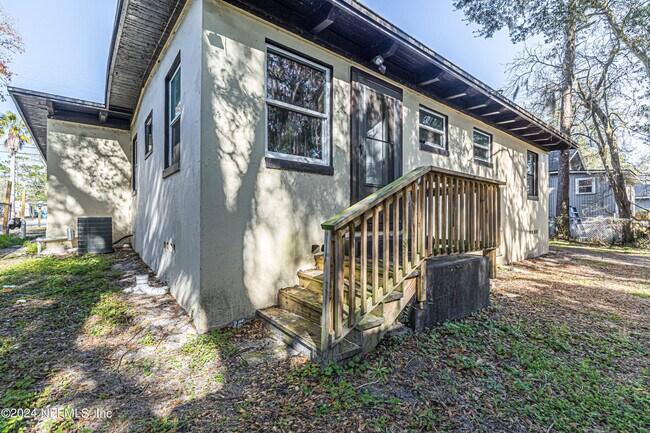 Building Photo - 8306 Galveston Ave