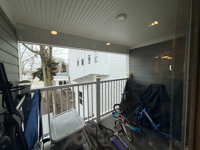 Building Photo - 3 Village St