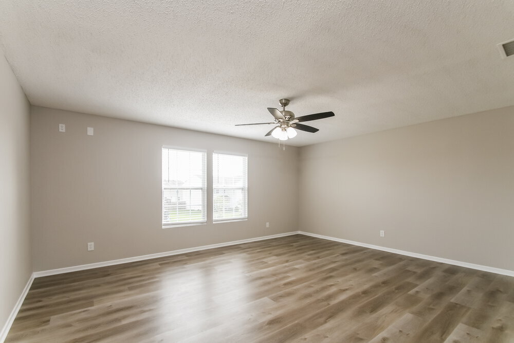Building Photo - 9498 W Midnight Dr