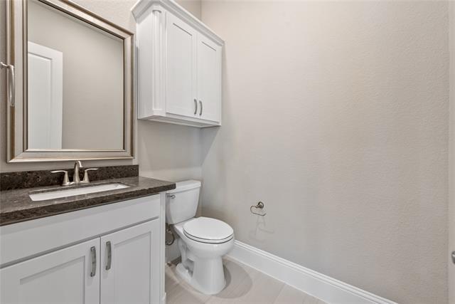Building Photo - 813 Gallant Fox Trail