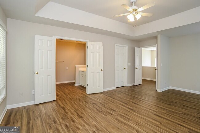 Building Photo - 104 Fallow Ln