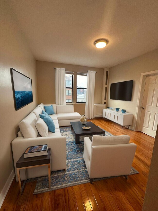 Building Photo - 90 64th St