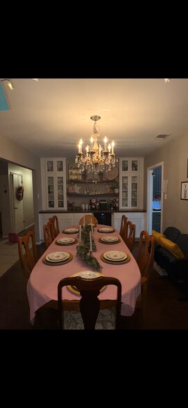 Building Photo - 13702 Castle Grove Dr