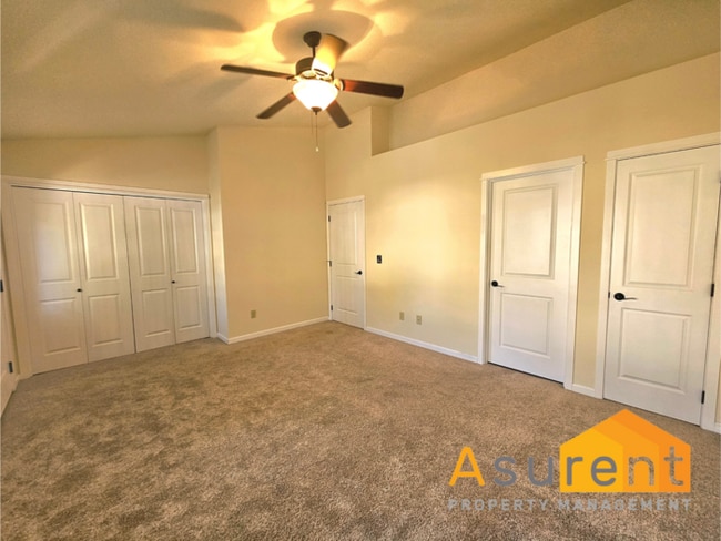 Building Photo - Adorable Jacksonville Duplex Available Soon!