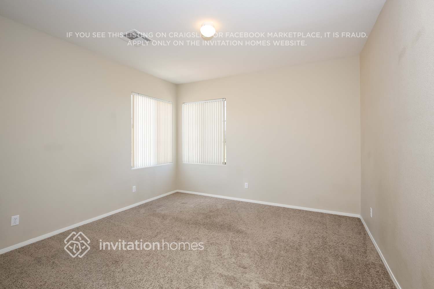Building Photo - 8913 Adobe Grande St
