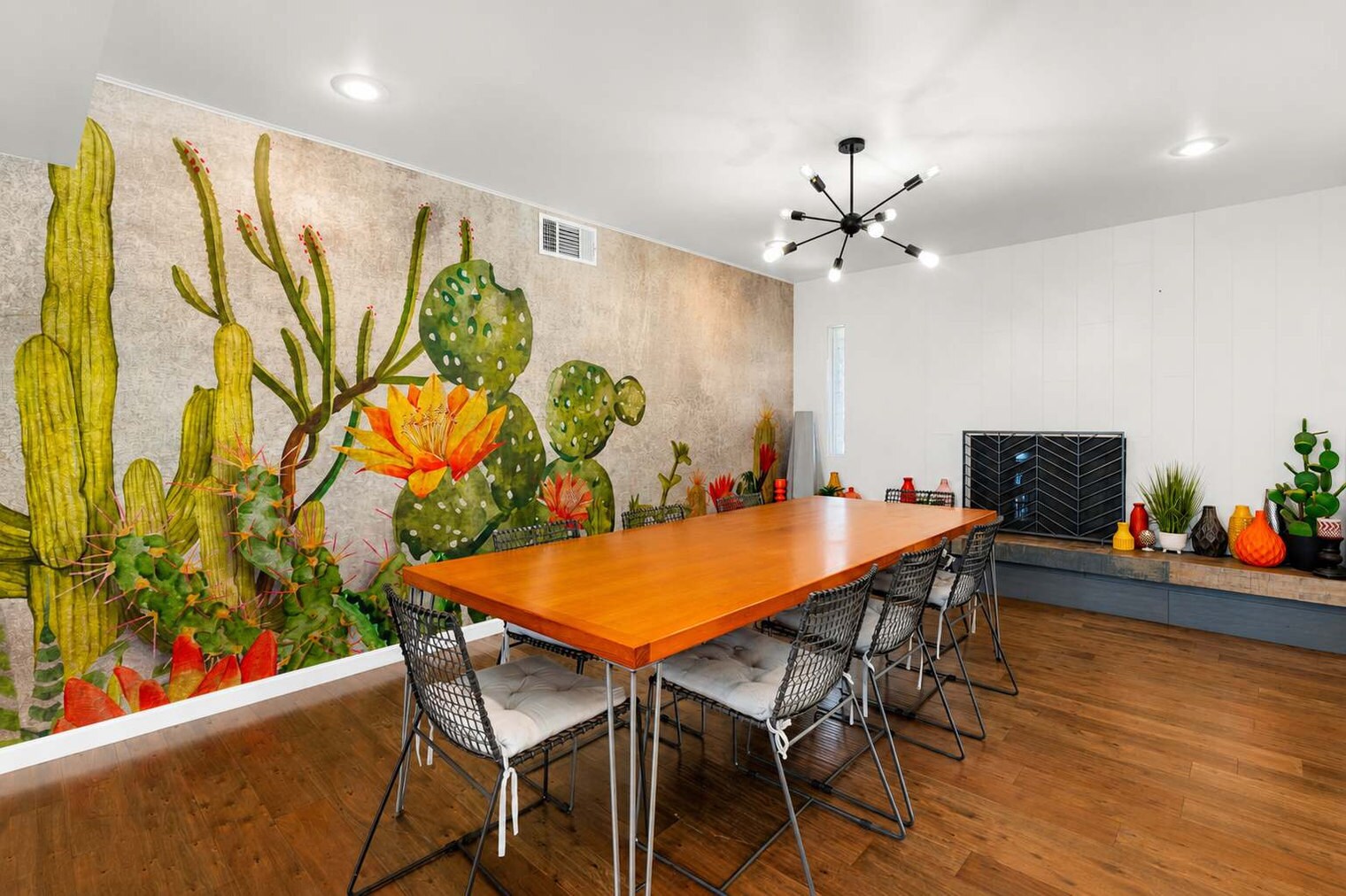 Building Photo - 2624 N 80th Pl